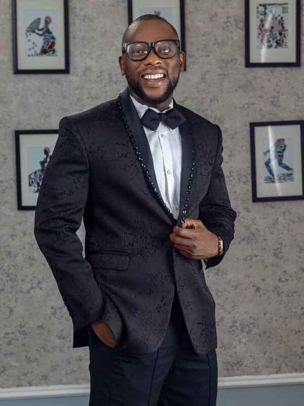 BLACK TUXEDO 002