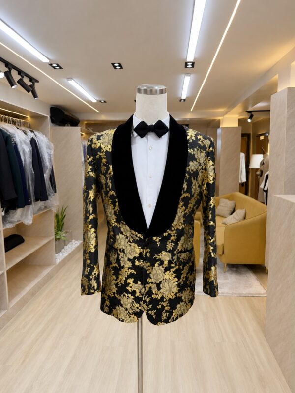 TUXEDO 008